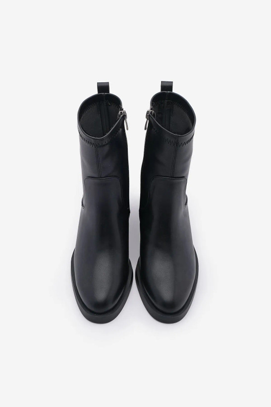 بوت زنانه مارک