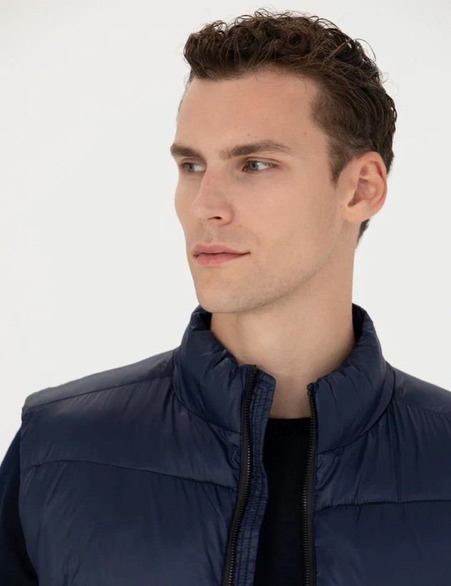 جلیقه مردانه اسپرت