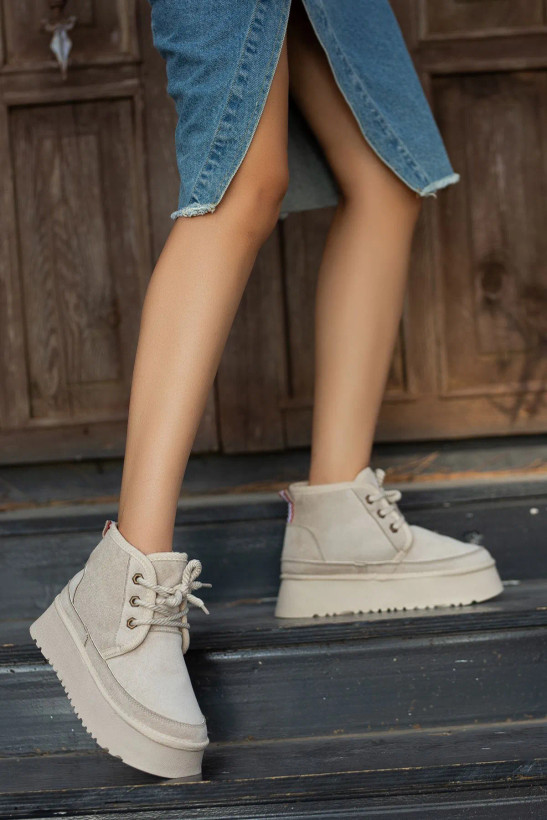 بوت زنانه مارک