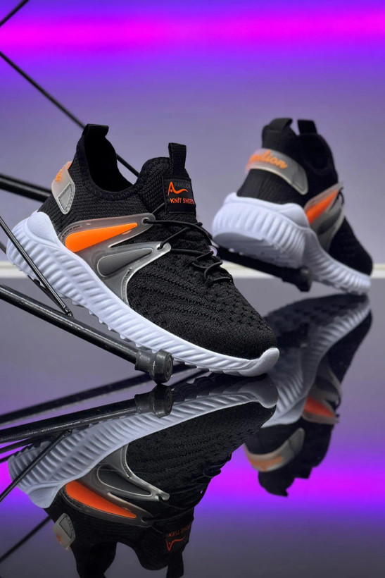 کفش ورزشی کتانی بچگانه