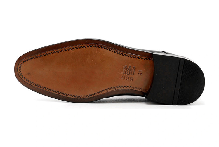 کفش کلاسیک مردانه Post R با زیره چرمی بنددار مشکی،