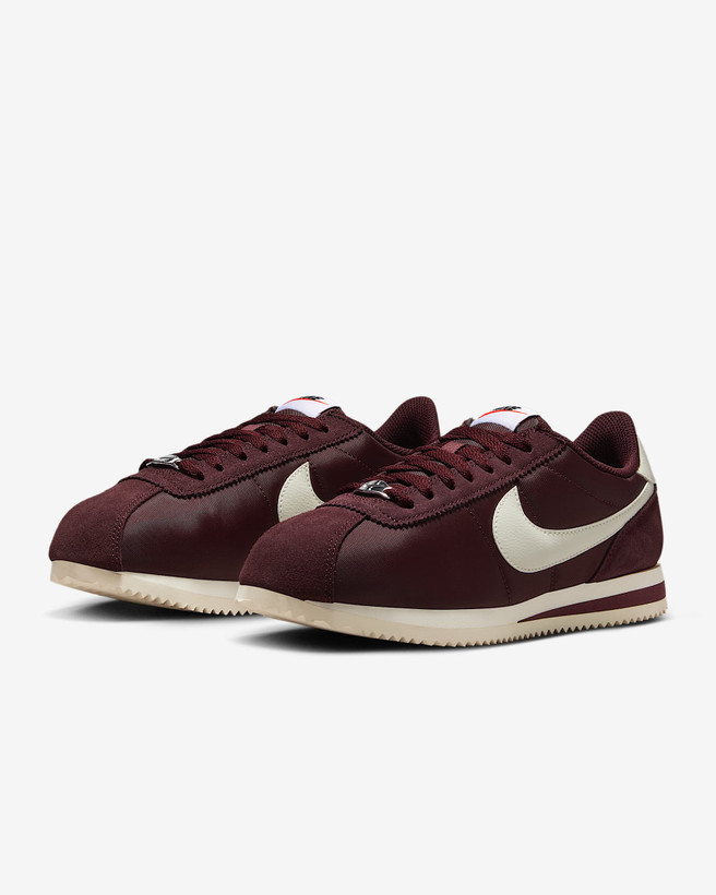 کتونی روزمره زنانه Nike Cortez Textile برند Nike (نایک)
