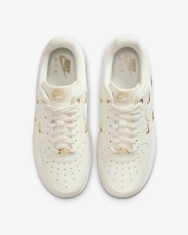 کتونی روزمره زنانه Nike Air Force 1 ’07 LX برند Nike (نایک)