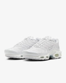 کتونی روزمره زنانه Nike Air Max Plus برند Nike (نایک)