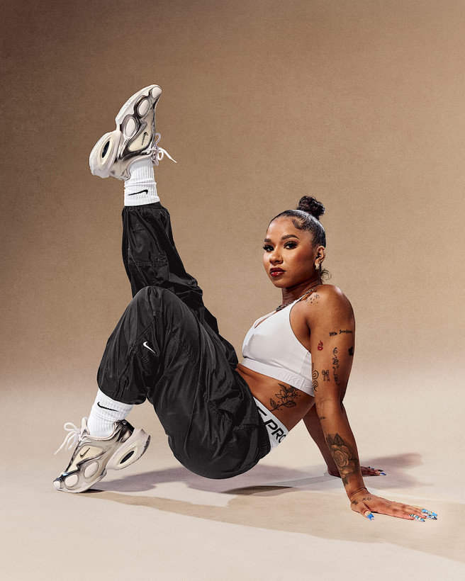 کتونی روزمره زنانه Nike Air Max Muse برند Nike (نایک)