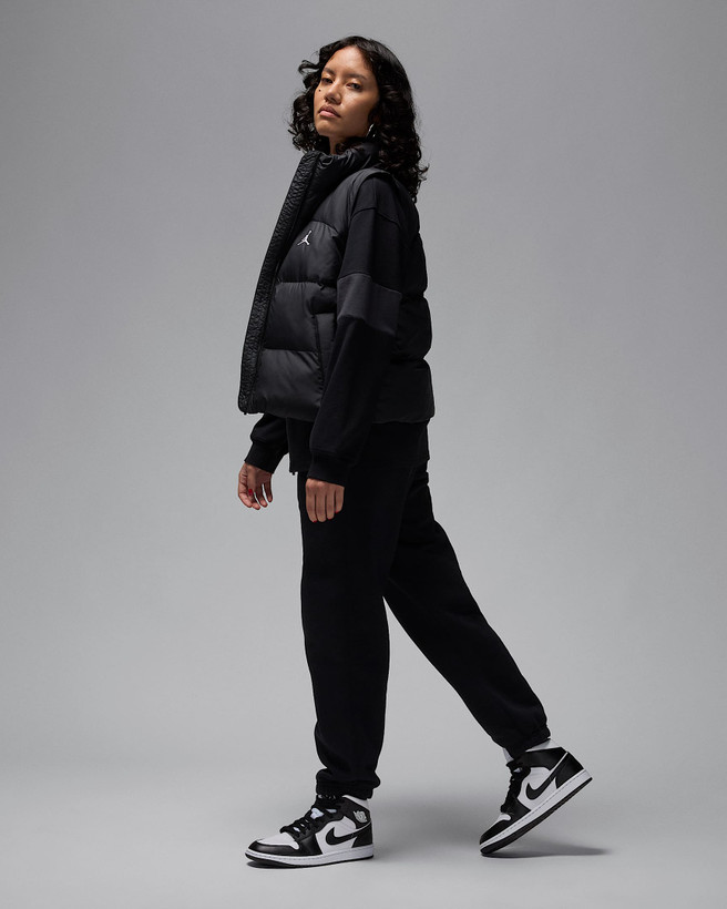 کتونی روزمره زنانه Air Jordan 1 Mid برند Nike (نایک)