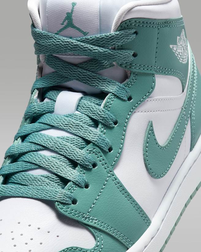 کتونی روزمره زنانه Air Jordan 1 Mid برند Nike (نایک)