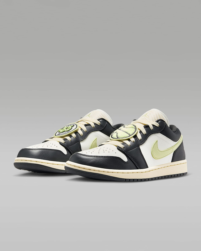 کتونی روزمره زنانه Air Jordan 1 Low SE برند Nike (نایک)