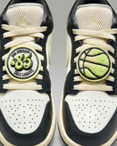 کتونی روزمره زنانه Air Jordan 1 Low SE برند Nike (نایک)