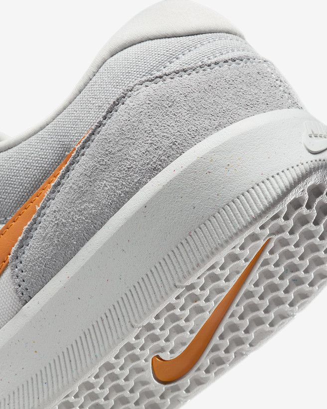 کتونی روزمره زنانه Nike SB Force 58 برند Nike (نایک)