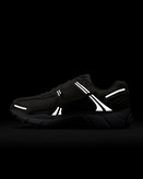 کتونی روزمره زنانه Nike Zoom Vomero 5 برند Nike (نایک)