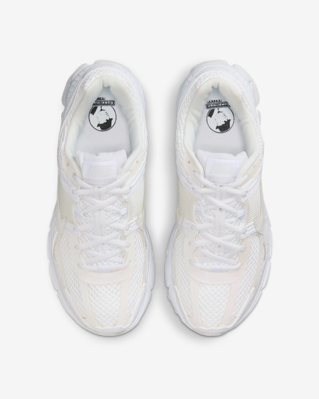 کتونی روزمره زنانه Nike Zoom Vomero 5 SE برند Nike (نایک)