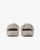اسلیپر Nike Calm Pearlized برند Nike (نایک)