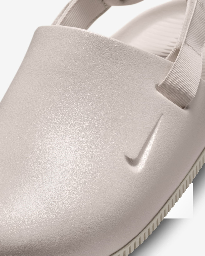 اسلیپر Nike Calm Pearlized برند Nike (نایک)