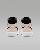 کتونی روزمره زنانه Air Jordan 1 Mid برند Nike (نایک)