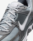 کتونی روزمره زنانه Nike Zoom Vomero 5 برند Nike (نایک)