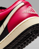 کتونی روزمره زنانه Air Jordan 1 Low برند Nike (نایک)