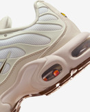 کتونی روزمره زنانه Nike Air Max Plus SE برند Nike (نایک)