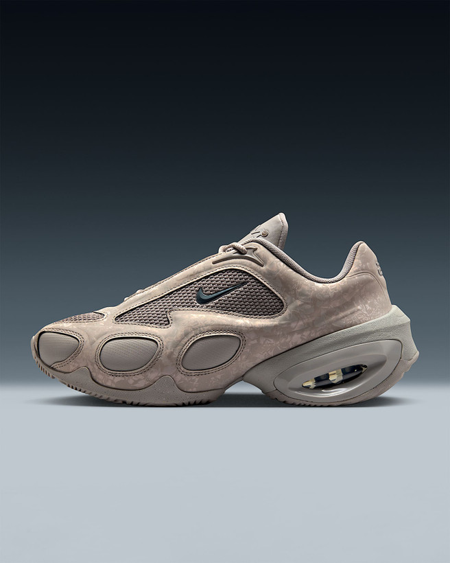 کتونی روزمره زنانه Nike Air Max Muse SE برند Nike (نایک)