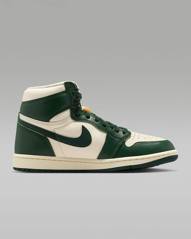 کتونی روزمره زنانه Air Jordan 1 Retro High OG برند Nike (نایک)