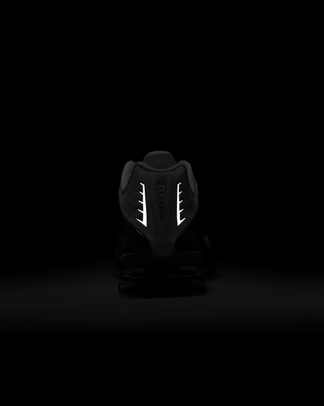 کتونی روزمره زنانه Nike Shox R4 برند Nike (نایک)