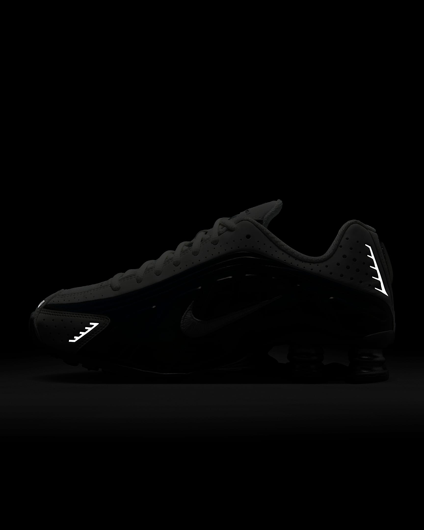 کتونی روزمره زنانه Nike Shox R4 برند Nike (نایک)