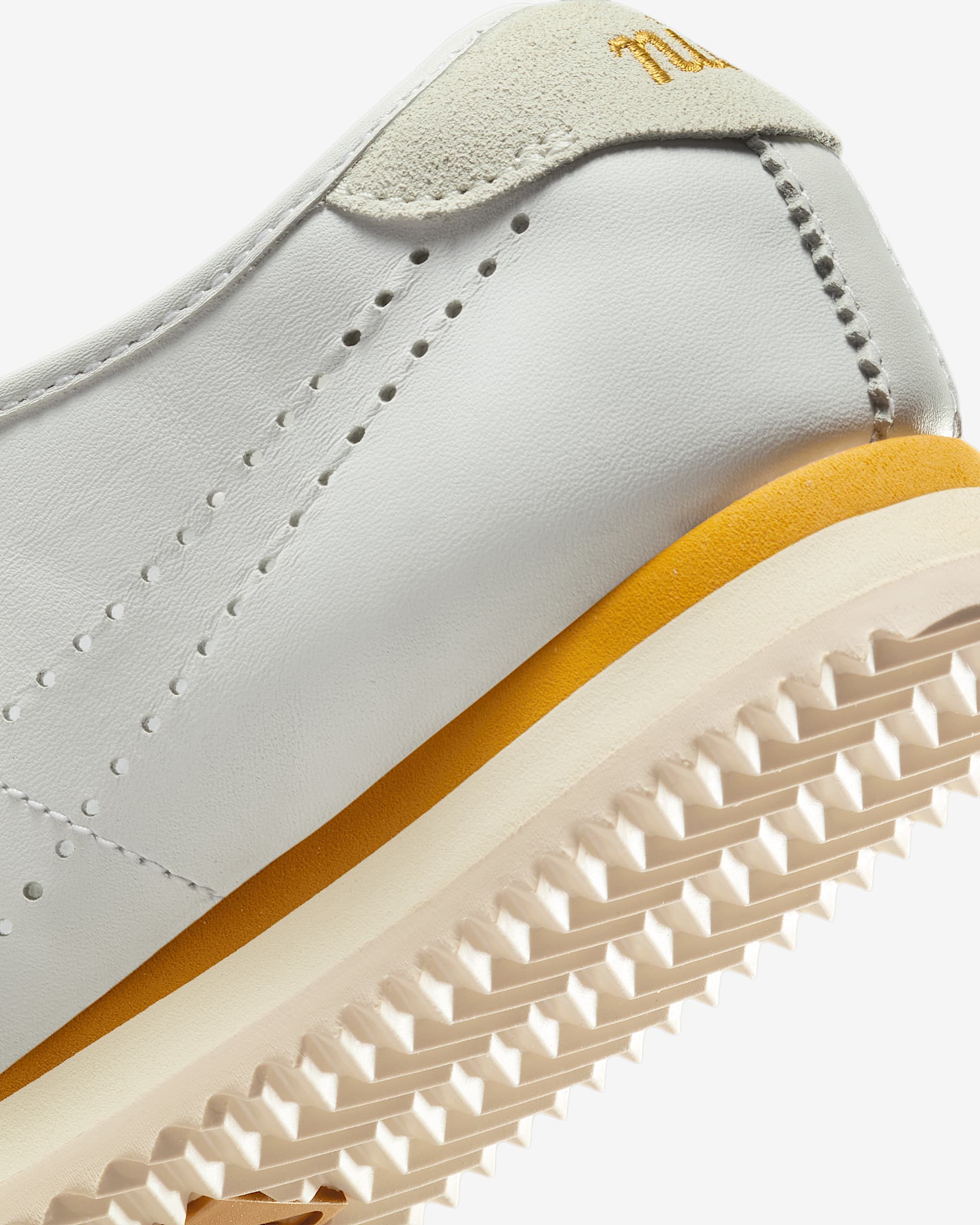 کتونی روزمره زنانه Nike Cortez Leather برند Nike (نایک)