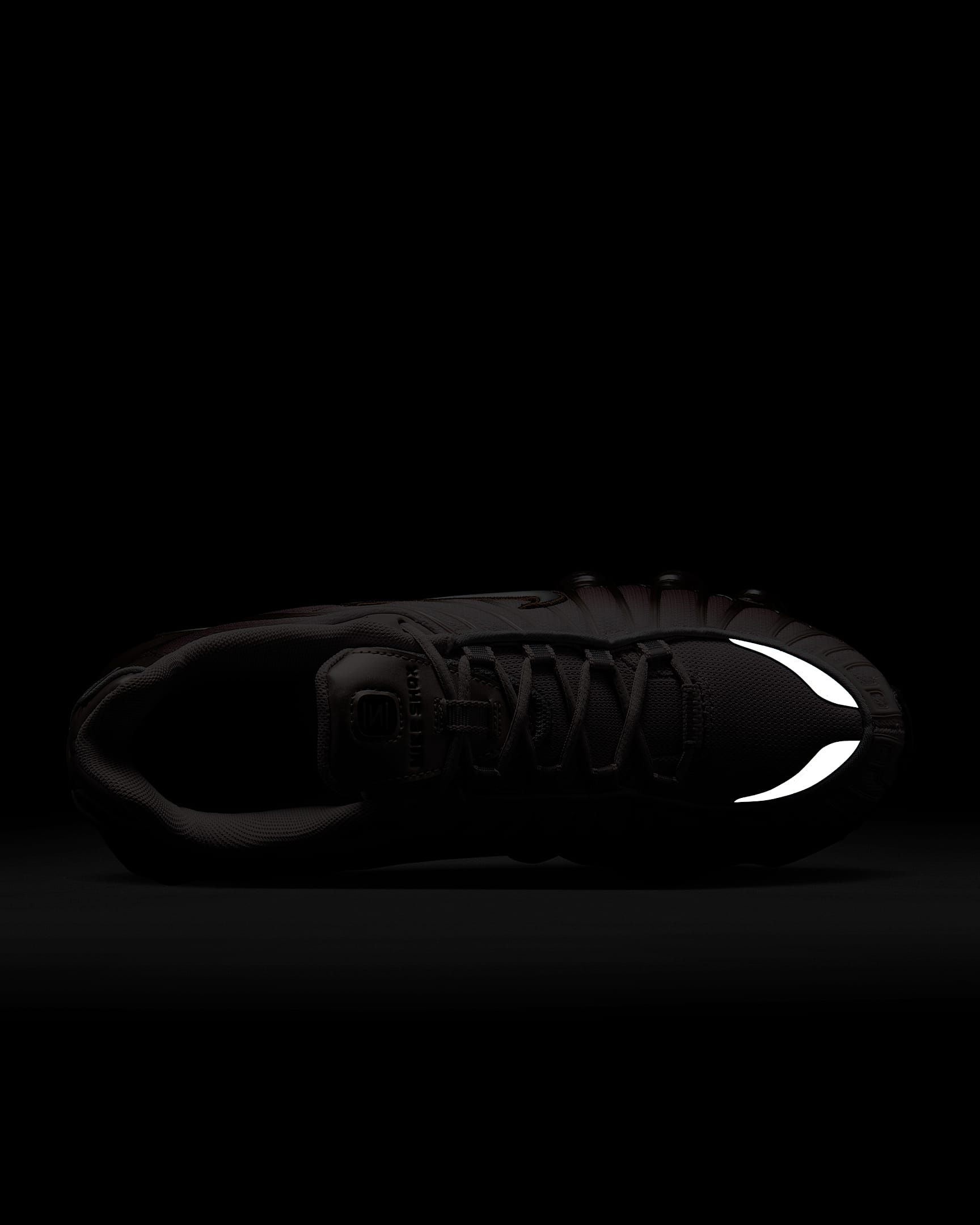 کتونی روزمره زنانه Nike Shox TL برند Nike (نایک)