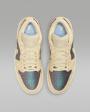 کتونی روزمره زنانه Air Jordan 1 Low SE برند Nike (نایک)