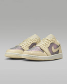 کتونی روزمره زنانه Air Jordan 1 Low SE برند Nike (نایک)
