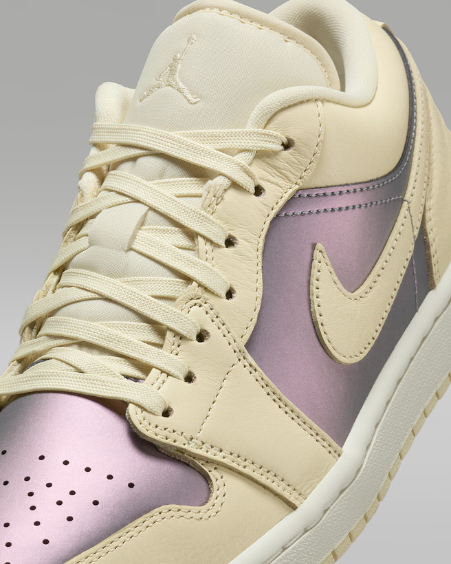 کتونی روزمره زنانه Air Jordan 1 Low SE برند Nike (نایک)