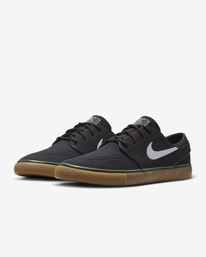 کتونی روزمره زنانه Nike SB Zoom Janoski OG+ Canvas برند Nike (نایک)