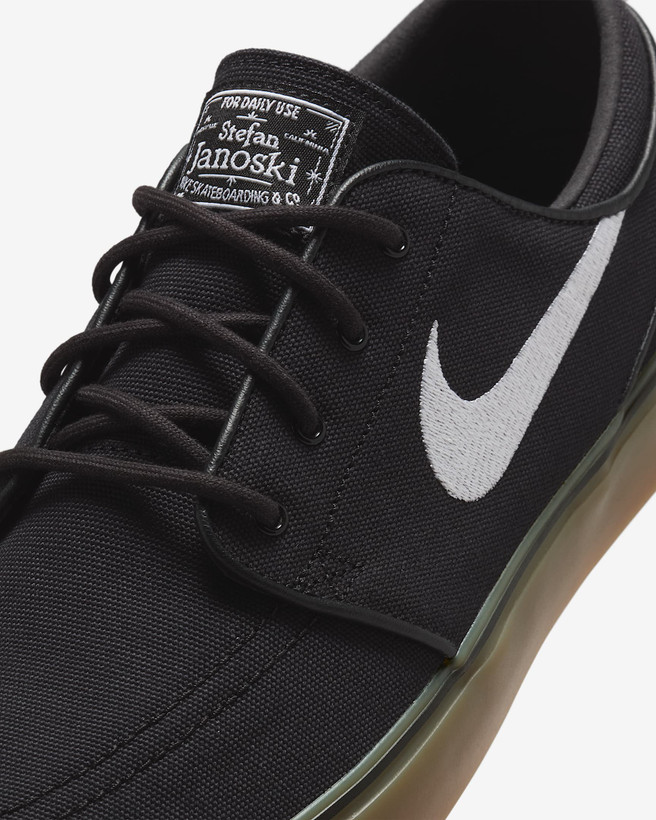 کتونی روزمره زنانه Nike SB Zoom Janoski OG+ Canvas برند Nike (نایک)