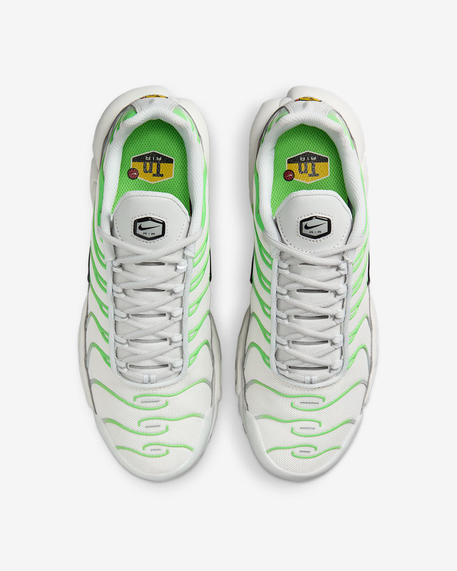 کتونی روزمره زنانه Nike Air Max Plus برند Nike (نایک)