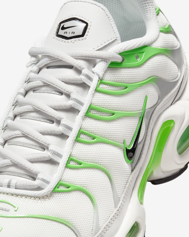 کتونی روزمره زنانه Nike Air Max Plus برند Nike (نایک)