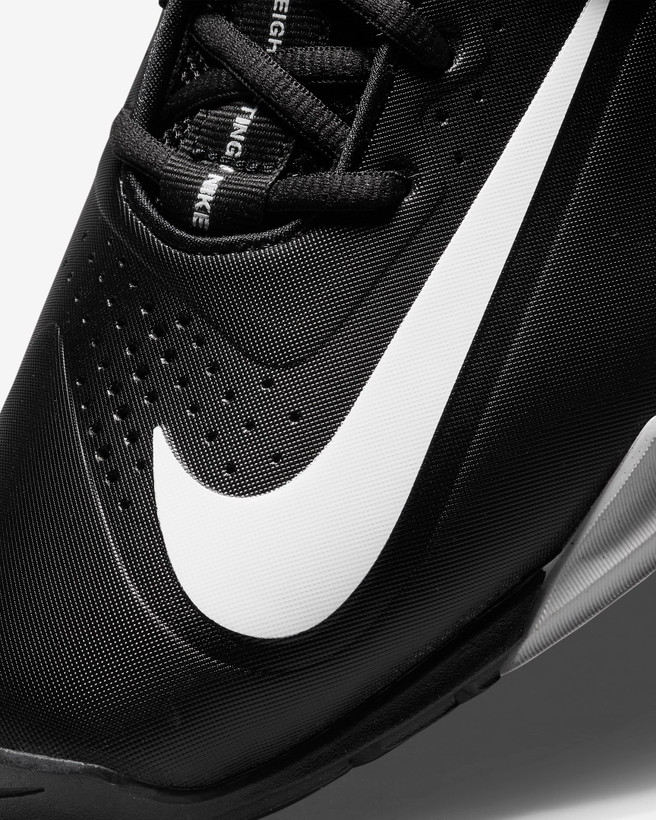 کفش ورزشی زنانه Nike Savaleos برند Nike (نایک)