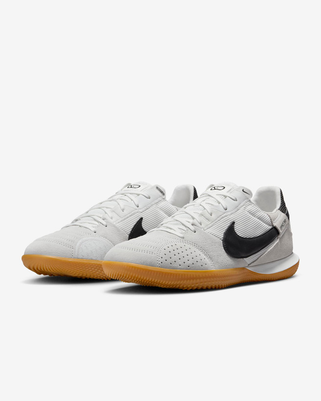 کفش ورزشی زنانه Nike Streetgato برند Nike (نایک)