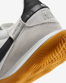 کفش ورزشی زنانه Nike Streetgato برند Nike (نایک)