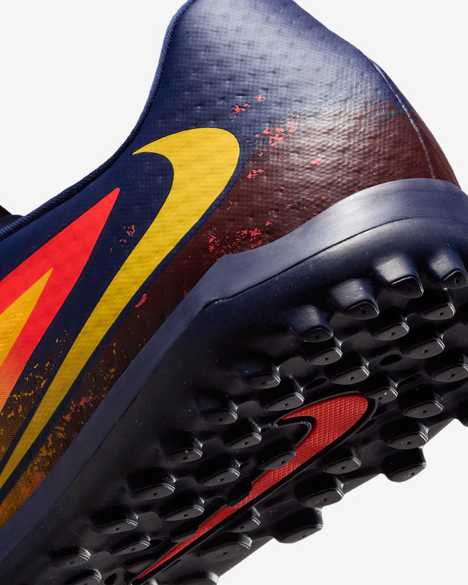 کفش ورزشی زنانه Nike Phantom 6 Low Academy "Erling Haaland" برند Nike (نایک)