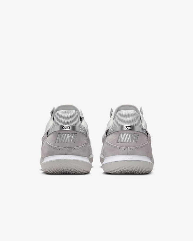 کفش ورزشی زنانه Nike Streetgato برند Nike (نایک)