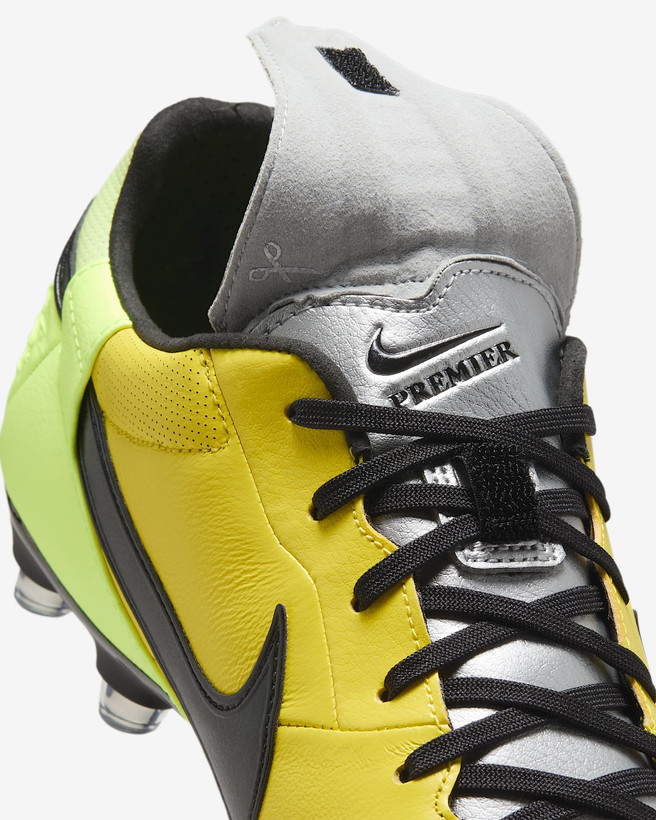 کفش ورزشی زنانه Nike Premier 3 برند Nike (نایک)