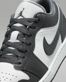 کتونی روزمره کفش مردانه Air Jordan 1 Low برند Nike (نایک)