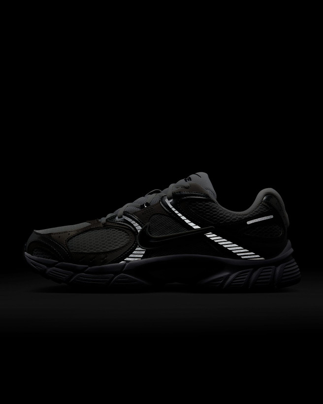 کتونی روزمره کفش مردانه Nike V5 RNR برند Nike (نایک)