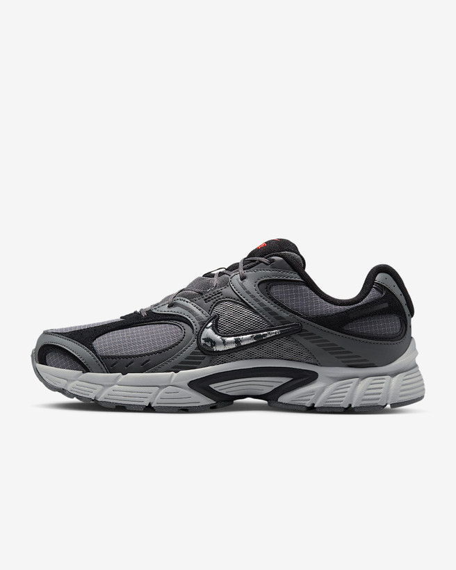 کتونی روزمره کفش مردانه Nike V5 RNR SE برند Nike (نایک)