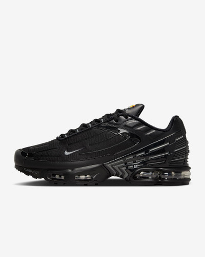 کتونی روزمره کفش مردانه Nike Air Max Plus 3 برند Nike (نایک)