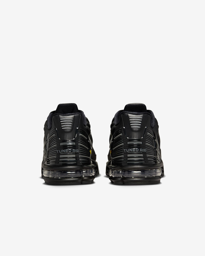 کتونی روزمره کفش مردانه Nike Air Max Plus 3 برند Nike (نایک)