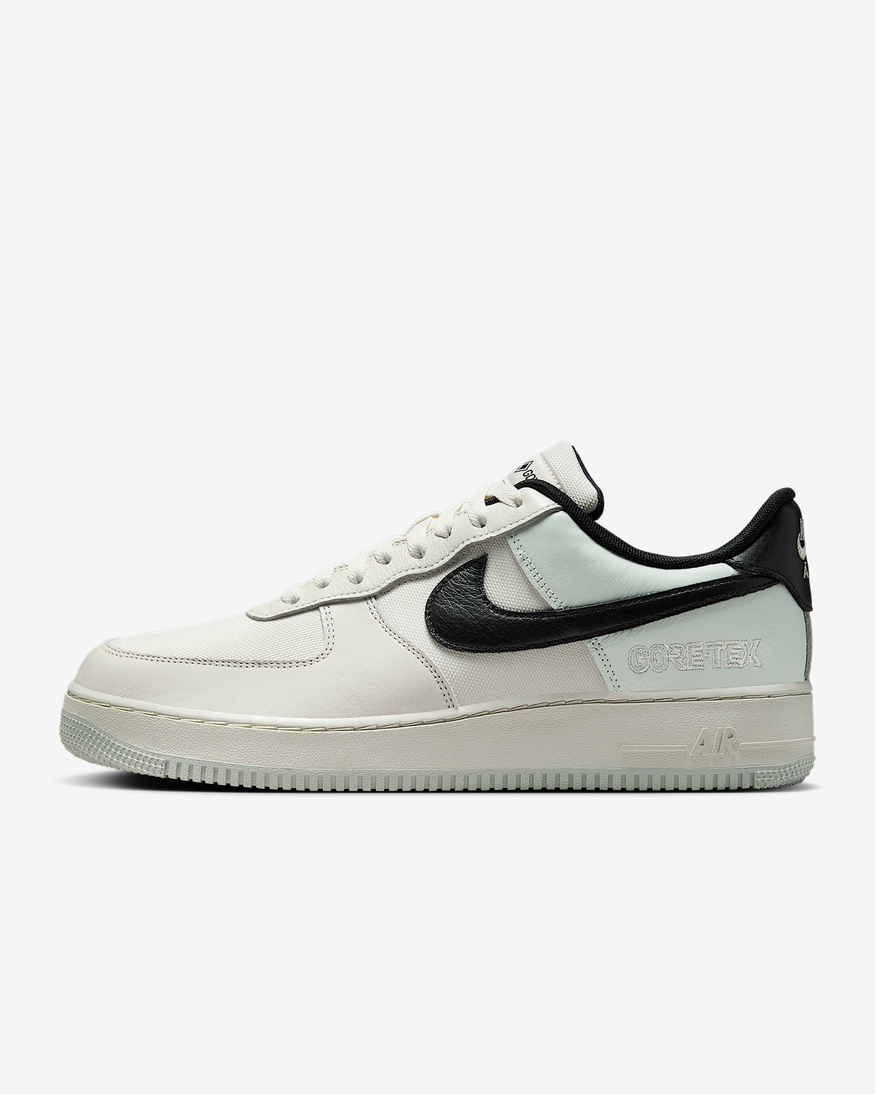 کتونی روزمره کفش مردانه Nike Air Force 1 GORE-TEX برند Nike (نایک)