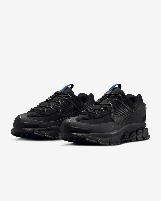 کتونی روزمره کفش مردانه Nike Zoom Vomero Roam برند Nike (نایک)