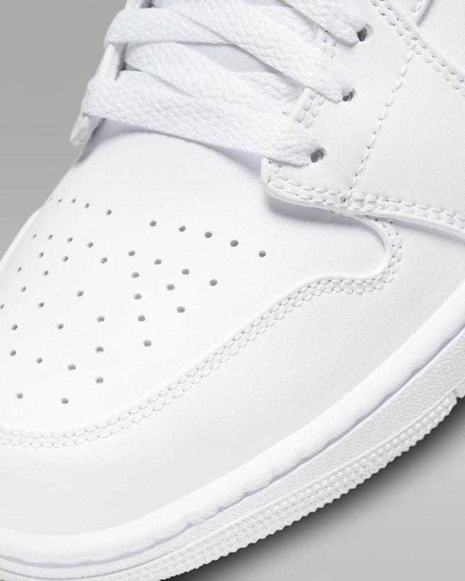 کتونی روزمره کفش مردانه Air Jordan 1 Mid برند Nike (نایک)