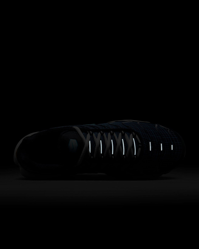 کتونی روزمره کفش مردانه Nike Air Max Plus برند Nike (نایک)